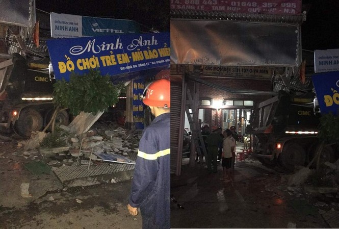 Kinh hãi xe tải kéo rơ móc đâm vào nhà dân lúc rạng sáng Hiện trường vụ tai nạn.
