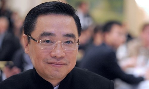 Bản tin 8H: Tài phiệt Trung Quốc tử nạn khi đi nghỉ ở Pháp Tài phiệt Wang Jian.
