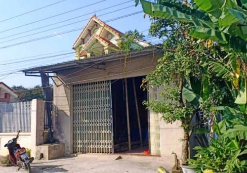 Bản tin 8H: Giận chồng, mẹ pha thuốc diệt cỏ vào sữa cho 2 con uống Ngôi nhà xảy ra vụ việc.
