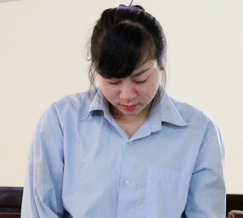 Làm cán bộ hợp đồng Bệnh viện vẫn lừa được 24 tỷ đồng Làm cán bộ hợp đồng Bệnh viện vẫn lừa được 24 tỷ đồng