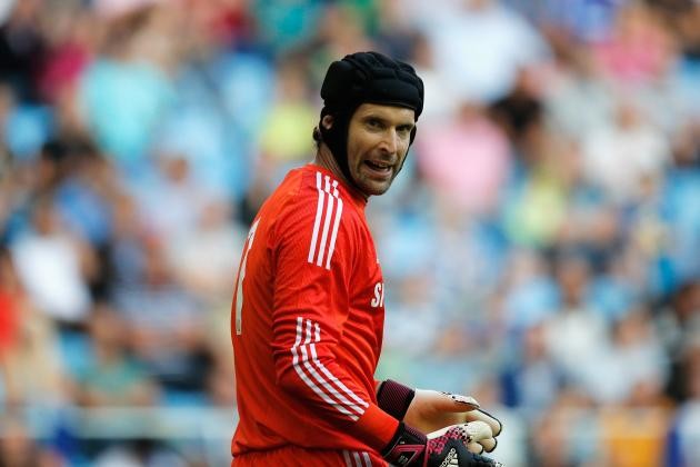 Chelsea 'chán' Petr Cech, Liverpool trải thảm đỏ đón chào Cech không còn giữ được vị trí gác đền của Chelsea