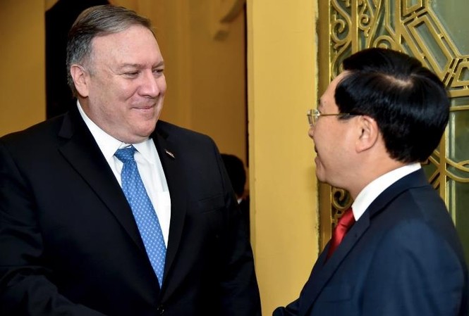 Mỹ đánh giá cao Việt Nam tổ chức thượng đỉnh Mỹ - Triều Ngoại trưởng Mỹ Michael Pompeo trong cuộc gặp Phó Thủ tướng Phạm Bình Minh. (Ảnh: BNg)