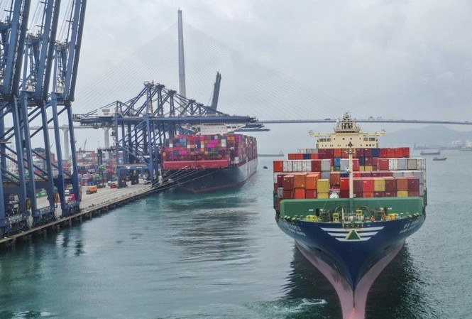 Hậu quả lâu dài của chiến tranh thương mại Mỹ - Trung - ảnh 1 Hậu quả lâu dài của chiến tranh thương mại Mỹ - Trung - ảnh 1