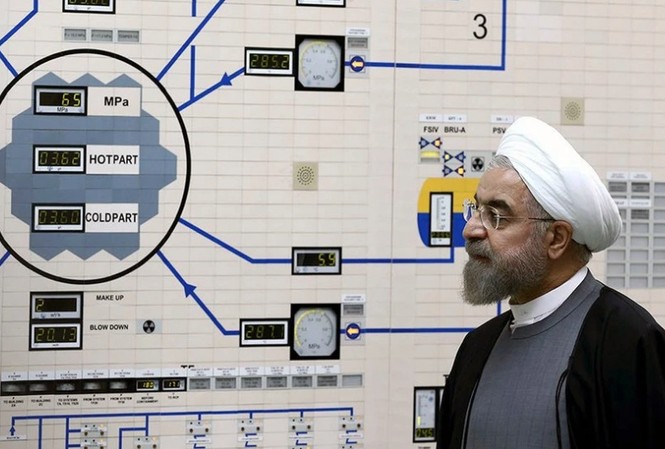 Iran đang thử thách quyết tâm của Mỹ Tổng thống Iran Hassain Rouhani tại nhà máy hạt nhân Bushehr. (Ảnh: AP)