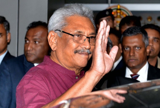 Sri Lanka muốn thôi cho Trung Quốc thuê cảng chiến lược trong 99 năm Tổng thống Sri Lanka Gotabaya Rajapaksa đang có chuyến thăm Ấn Độ. (Ảnh: EPA)