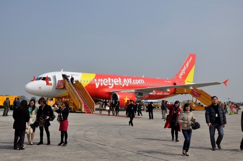 Làm rõ vụ máy bay Vietjet Air hạ cánh 'nhầm' sân bay Làm rõ vụ máy bay Vietjet Air hạ cánh 'nhầm' sân bay