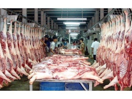 Thịt gà, lợn từ châu Âu sẽ ồ ạt vào Việt Nam? Thịt nội sẽ không lép vế trước thịt ngoại. Ảnh minh họa