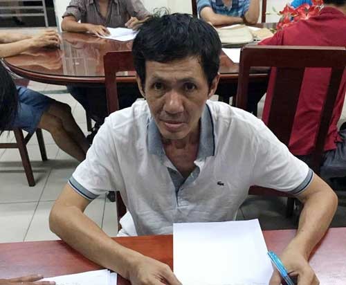 Giăng lưới vây bắt 'ông trùm' sòng bạc khét tiếng đất Sài thành Lê Hoàng Phong “dưới trướng” Trung “hai càn”.