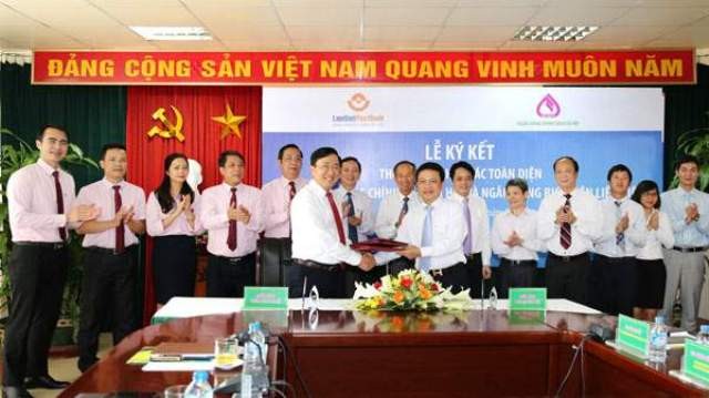 Ngân hàng Chính sách và LienvietPostbank ký hợp tác toàn diện Toàn cảnh lễ ký kết.