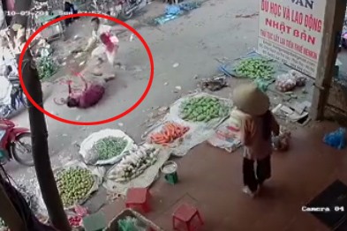 Chém chết đồng nghiệp từ trò 'đỏ đen' lúc rảnh rỗi Ảnh cắt từ video.