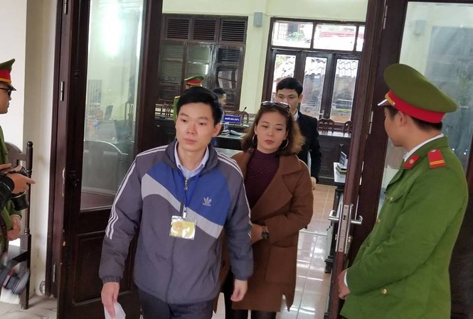 Các bị cáo vụ chạy thận 9 người chết ở Hòa Bình trải lòng khi nói lời sau cùng Bị cáo Hoàng Công Lương.