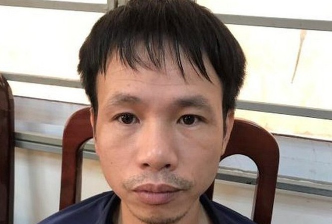 Tạm giam đối tượng đốt pháo sáng trên sân Hàng Đẫy khiến nữ CĐV trọng thương Đối tượng Trực.