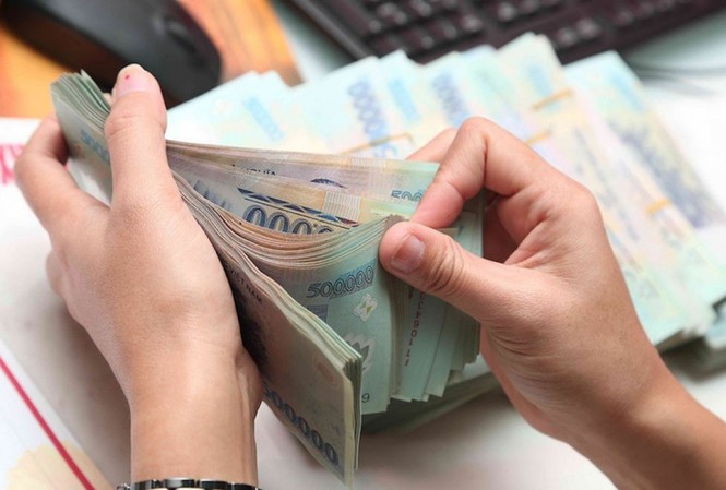 Lãi suất có thể giảm vào đầu năm 2020 Lãi suất tiền đồng khó giảm ngay nhưng được dự báo sẽ giảm vào đầu năm tới