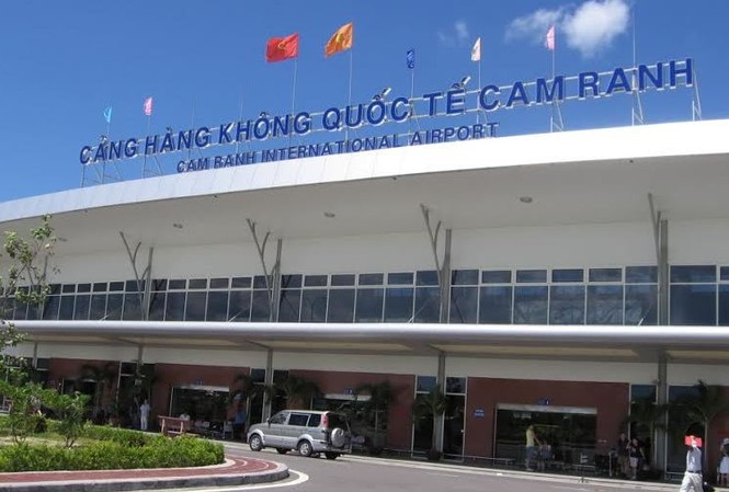 Hai chuyến bay không thể hạ cánh vì thời tiết xấu Hai chuyến bay không thể hạ cánh vì thời tiết xấu