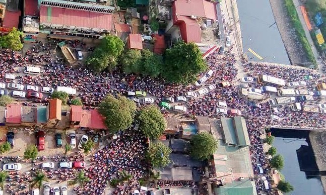 39 kế sách 'giải vây' ùn tắc giao thông ở Hà Nội Sau gần 1 tháng phát động, Hà Nội nhận được 39 ý tưởng “hoá giải” ùn tắc.