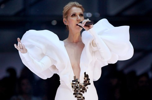 Celine Dion gây ‘bão’ khi hát lại ‘My heart will go on’ sau 20 năm Celine Dion gây ‘bão’ khi hát lại ‘My heart will go on’ sau 20 năm