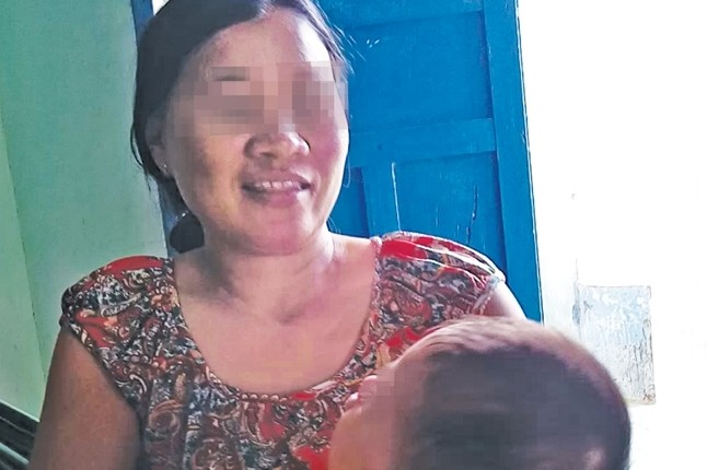 Hàng loạt trẻ “mổ mà không sáng” ở BV Mắt là do ... ngẫu nhiên Một trong những bệnh nhi biến chứng sau mổ mắt ở BV Mắt TPHCM.