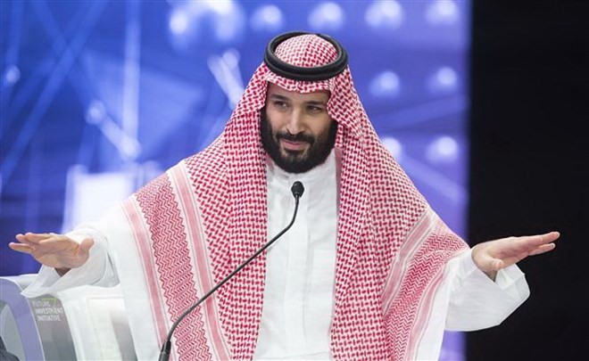 Bản tin 20H: Thái tử Saudi Arabia ra lệnh sát hại nhà báo Khashoggi? Thái tử Saudi Arabia Mohammed bin Salman phát biểu trong một hội nghị tại thủ đô Riyadh ngày 24/10/2018. 9Ảnh: AFP/TTXVN)