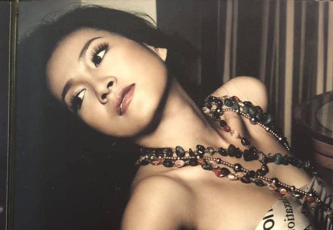 Bà xã Bình Minh khoe ảnh năm 28 tuổi gây 'sốt' Bà xã Bình Minh khoe ảnh năm 28 tuổi gây 'sốt'