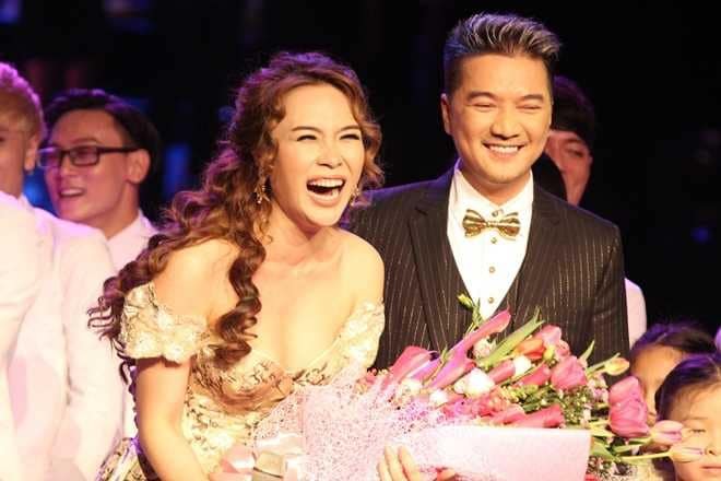 Mỹ Tâm vướng nghi án hẹn hò Mai Tài Phến, Mr Đàm vẫn 'yêu mình em thôi' Mỹ Tâm vướng nghi án hẹn hò Mai Tài Phến, Mr Đàm vẫn 'yêu mình em thôi'