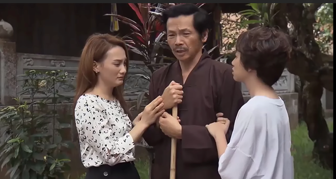 Tranh cãi gay gắt chi tiết ông Sơn 'Về nhà đi con' đi tu Tranh cãi gay gắt chi tiết ông Sơn 'Về nhà đi con' đi tu