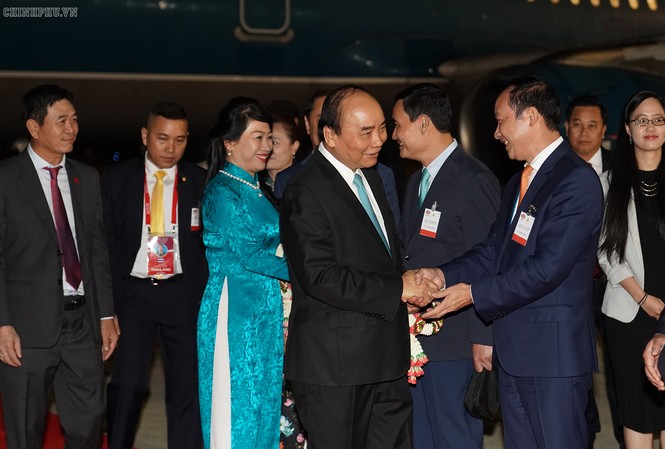 Thủ tướng đến Thái Lan, bắt đầu chuyến tham dự Cấp cao ASEAN Ảnh: VGP/Quang Hiếu