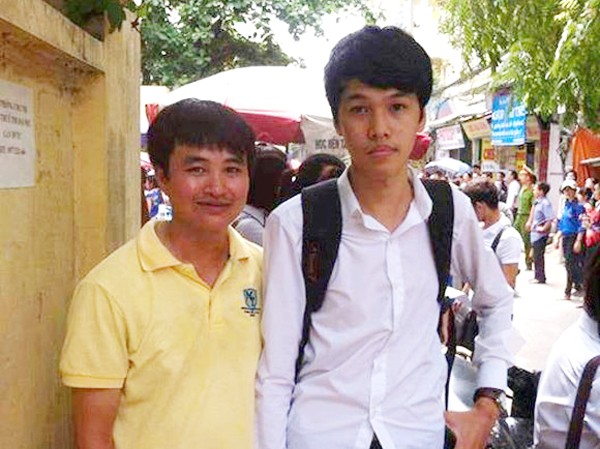 Thần đồng game Chim Sẻ Đi Nắng trượt đại học? Thần đồng game Chim Sẻ Đi Nắng trượt đại học?