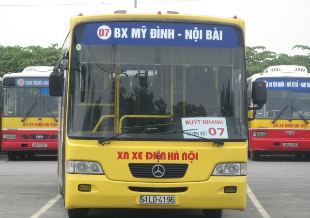 Thí điểm 3 tuyến xe khách chạy sân bay Nội Bài - trung tâm Hà Nội Một trong những tuyến chạy trung tâm Hà Nội ra sân bay Nội Bài. Ảnh minh họa