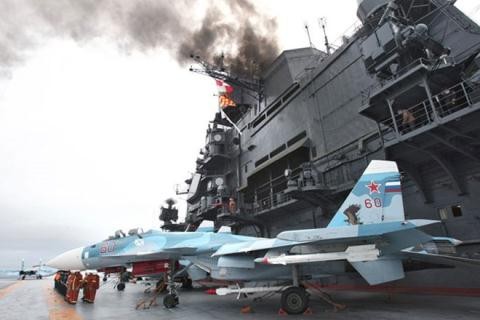 Phiến quân phát hoảng khi tàu đô đốc Kuznetsov áp sát Syria Tàu Đô đốc Kuznetsov đã có mặt tại bờ biển Syria.