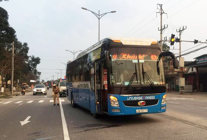 Giấu xe đạp điện vào thùng xe khách 'xóa dấu vết' vụ tai nạn Xe đạp điện bị giấu vào gầm hành lý xe khách sau vụ tai nạn