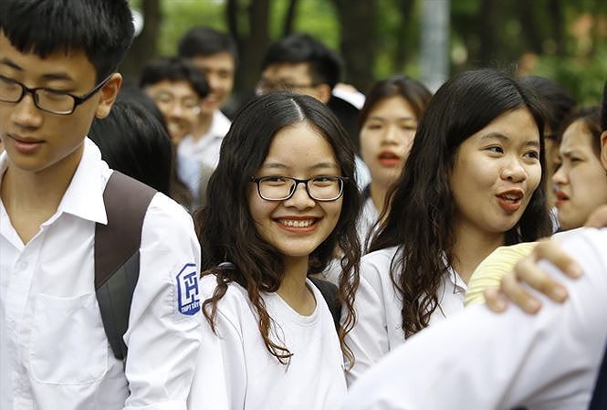 Thi THPT quốc gia năm 2019: Bộ GD&ĐT chốt lịch, hướng dẫn những điểm mới Kỳ thi THPT quốc gia năm 2019 diễn ra từ 24-27/6.