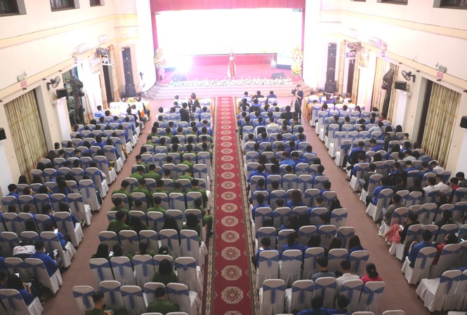 Tỉnh đoàn Nghệ An kỷ niệm 88 năm thành lập Đoàn TNCS Hồ Chí Minh Tỉnh đoàn Nghệ An kỷ niệm 88 năm thành lập Đoàn TNCS Hồ Chí Minh