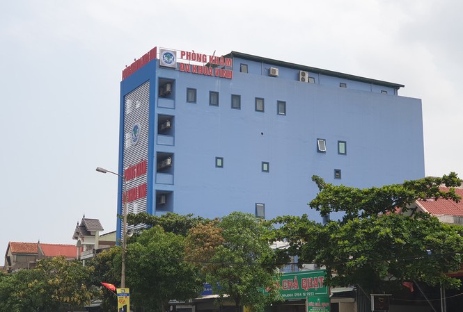 Thu hồi giấy phép, bắt ngừng hoạt động phòng khám có bác sỹ Trung Quốc vi phạm Thu hồi giấy phép, bắt ngừng hoạt động phòng khám có bác sỹ Trung Quốc vi phạm