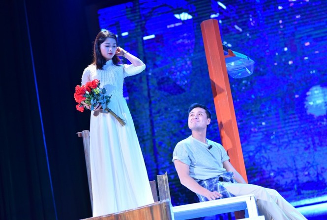 'Tin ở hoa hồng' của Lưu Quang Vũ vẫn hút khán giả Tin ở hoa hồng được làm mới