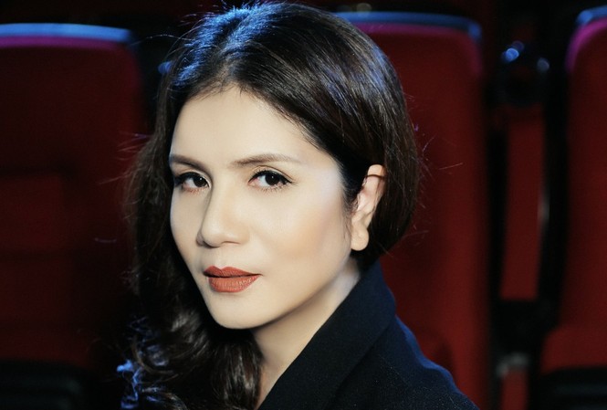 Đạo diễn Việt Thanh: Lệ Quyên hay đắn đo khi thử nghiệm điều mới lạ Nữ đạo diễn Việt Thanh nói về Lệ Quyên, Đàm Vĩnh Hưng