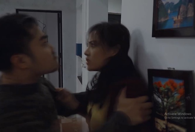Về nhà đi con tập 34: Khải cuồng ghen lao vào cưỡng ép Huệ Khải hành hạ Huệ sau khi từ nhà bố vợ trở về