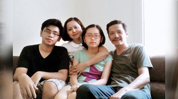 Vợ ngoài đời của Trung Anh nói gì về 'con gái' Bảo Thanh trong 'Về nhà đi con' Vợ NSƯT Trung Anh thích diễn xuất của Bảo Thanh trong Về nhà đi con