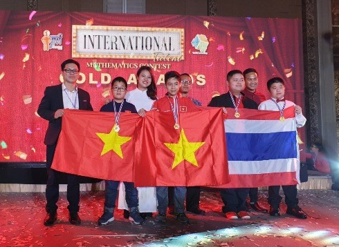 Học sinh Hà Nội giành 2 Huy chương Vàng Toán học Học sinh Hà Nội tham dự cuộc thi tại Thái Lan