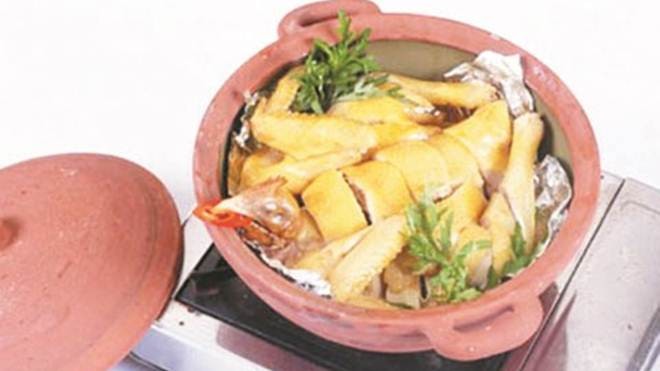 Cháo gà ngải cứu chữa nấc cụt Cháo gà ngải cứu chữa nấc cụt