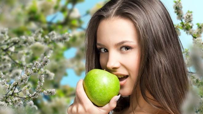 10 bí quyết ăn uống giúp phái đẹp kéo dài tuổi xuân 10 bí quyết ăn uống giúp phái đẹp kéo dài tuổi xuân