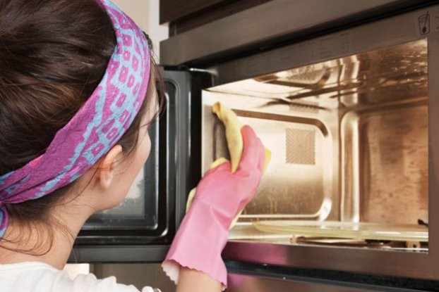 Làm sạch lò vi sóng theo cách đơn giản nhất Ảnh minh họa