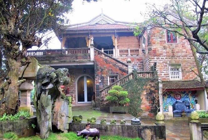 Chưa xử lý vi phạm đất rừng ở Phủ Thành Chương và nhà Mỹ Linh, vì sao? Việt phủ Thành Chương là địa điểm thu hút nhiều du khách đến thăm quan.