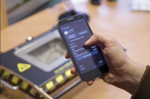 Nhiều điện thoại tại VN bị cài phần mềm gián điệp VinaMob đã cài sẵn phần mềm tự động gửi tin nhắn đến tổng đài nước ngoài lên điện thoại