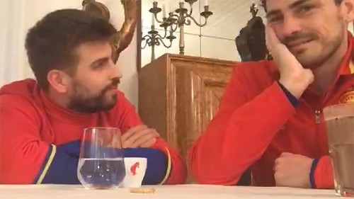 Pique từng đập vỡ tivi khi xem Real vô địch Champions League Pique và Casillas đang cùng nhau luyện tập và thi đấu cho tuyển Tây Ban Nha trong loạt trận giao hữu.