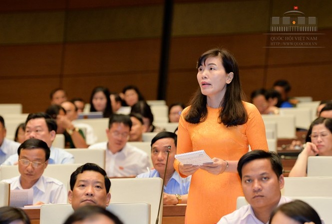 Đề nghị bổ sung tội vu khống lãnh đạo Đảng, Nhà nước Đại biểu Nguyễn Thị Xuân (Đắc Lắk phát biểu về Bộ Luật Hình sự