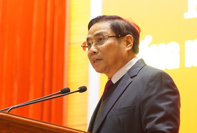 Chấm dứt tình tình trạng chạy chức, chạy quyền Trưởng Ban Tổ chức T.Ư Phạm Minh Chính phát biểu khai mạc hội nghị.