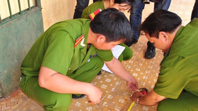 Giải mã cái chết bí ẩn của cô gái trong đêm Lực lượng công an khám nghiệm hiện trường