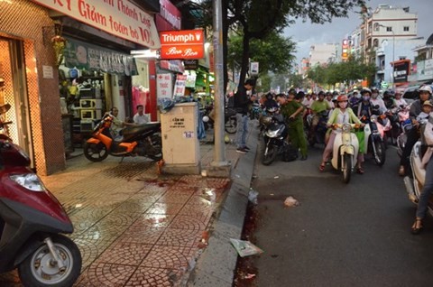 Khoanh vùng nhóm nghi can chém người đàn ông gần lìa tay Hiện trường vụ việc chiều 21/10