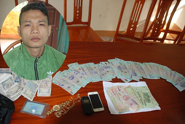 Trộm hơn 200 triệu đồng để chơi game Đối tượng và tang vật vụ án