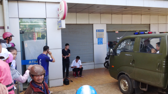Bắt nam thanh niên đục phá trụ ATM để cướp tiền Hiện trường nơi xảy ra vụ việc